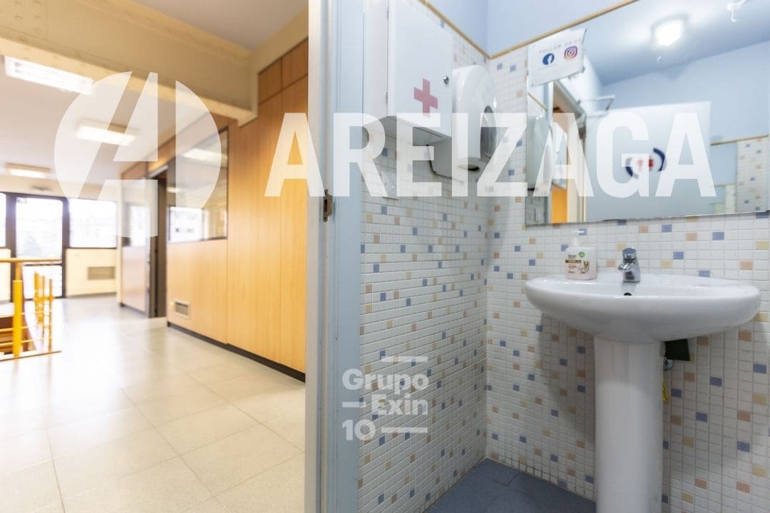 3 soveværelse Erhverv til leje i Donostia-San Sebastian - € 4.950 (Ref: 8050385)