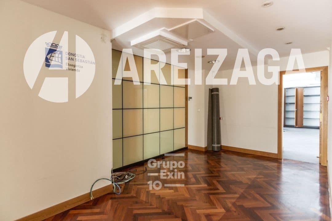 11 soveværelse Lejlighed til salg i Donostia-San Sebastian - € 3.800.000 (Ref: 8052834)