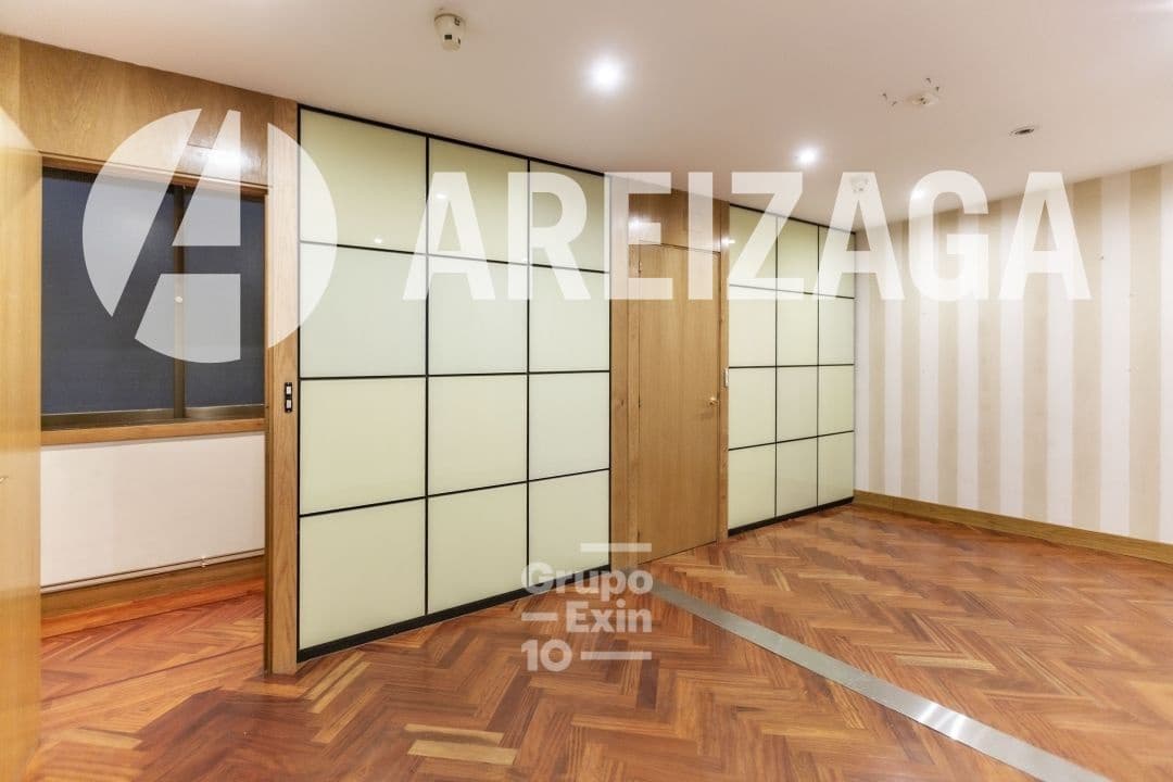 11 soveværelse Lejlighed til salg i Donostia-San Sebastian - € 3.800.000 (Ref: 8052834)