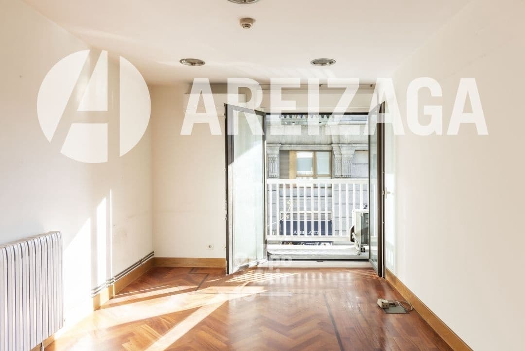 11 soveværelse Lejlighed til salg i Donostia-San Sebastian - € 3.800.000 (Ref: 8052834)