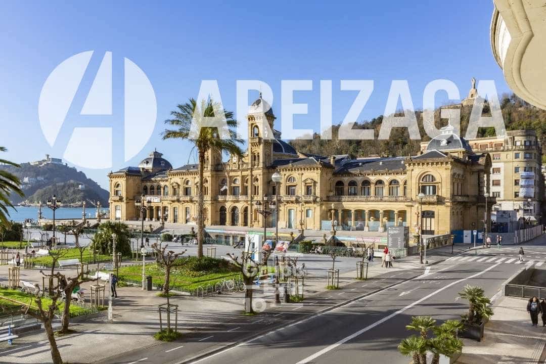 11 soveværelse Lejlighed til salg i Donostia-San Sebastian - € 3.800.000 (Ref: 8052834)