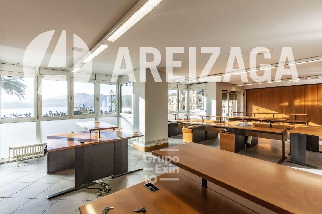 11 soveværelse Lejlighed til salg i Donostia-San Sebastian - € 3.800.000 (Ref: 8052834)