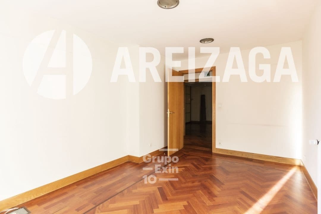 11 soveværelse Lejlighed til salg i Donostia-San Sebastian - € 3.800.000 (Ref: 8052834)