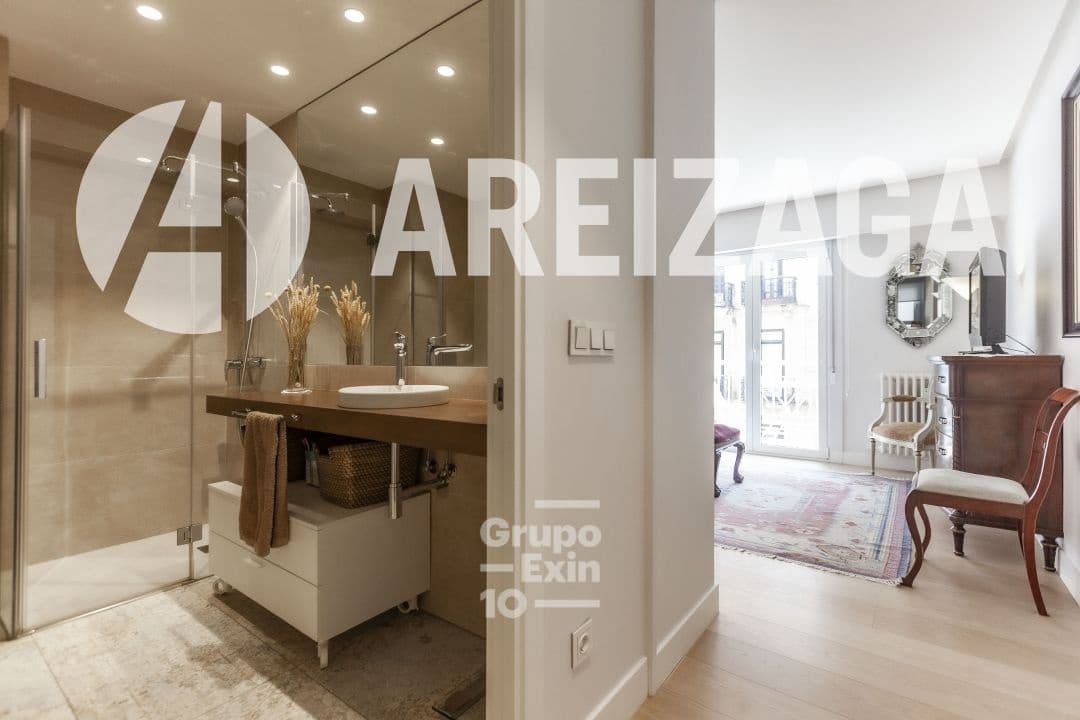 4 chambre Appartement à vendre à Donostia-San Sebastian - 1 450 000 € (Ref: 8208239)