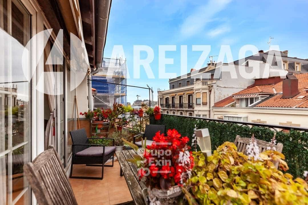 3 soveværelse Penthouse til salg i Donostia-San Sebastian - € 2.200.000 (Ref: 8278491)