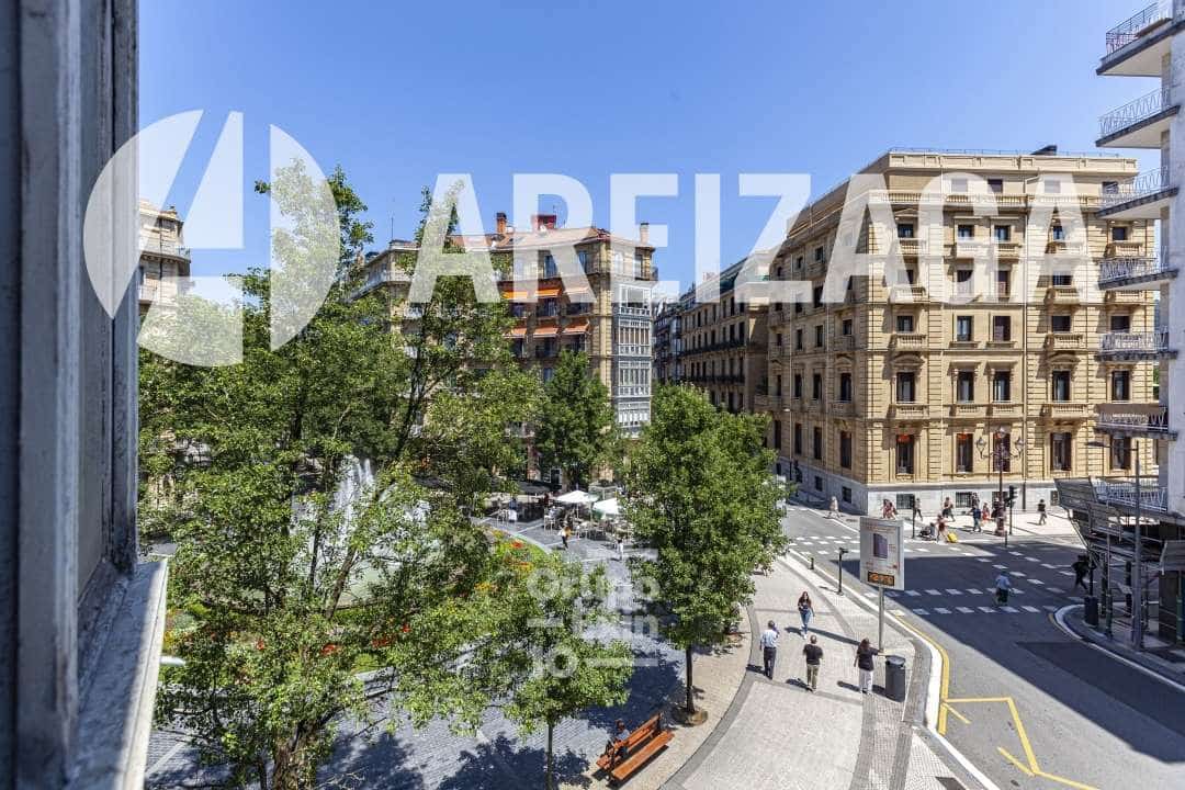 5 soveværelse Lejlighed til salg i Donostia-San Sebastian - € 1.250.000 (Ref: 8305093)