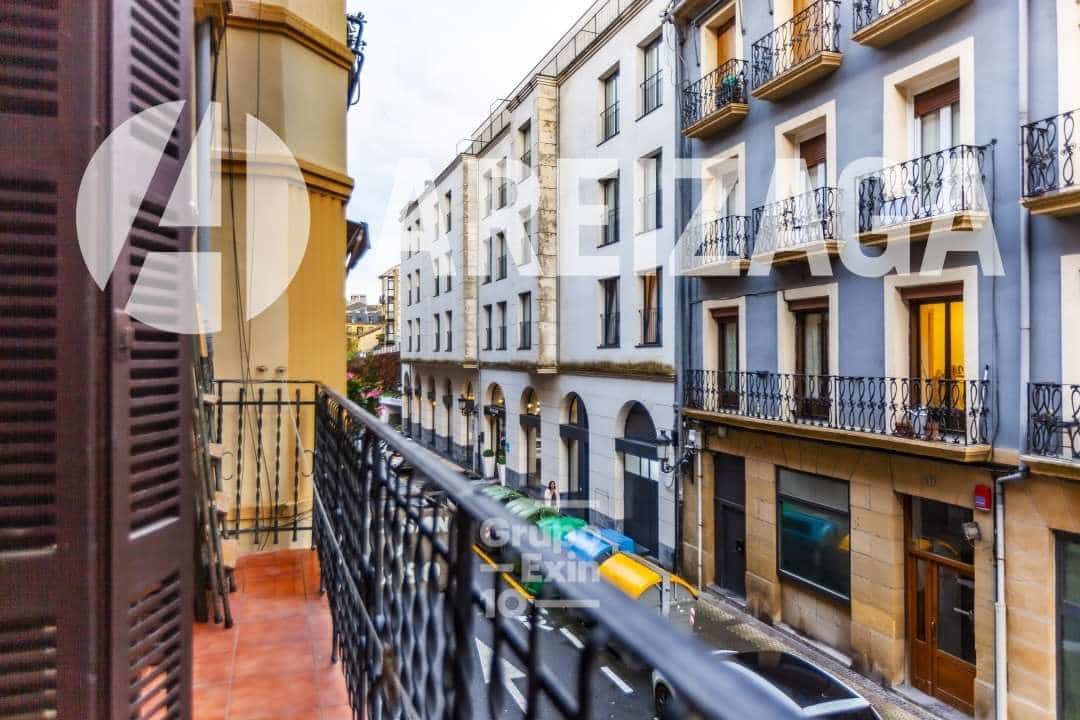 3 makuuhuone Asunto myytävänä paikassa Donostia-San Sebastian - 498 000 € (Ref: 8619296)
