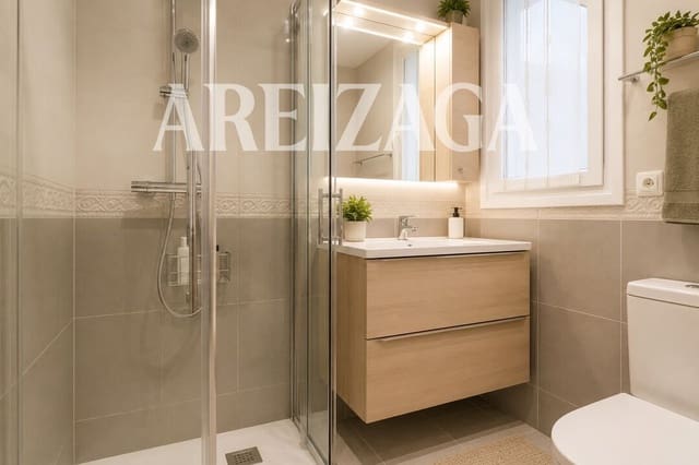 3 soverom Leilighet til salgs i Donostia-San Sebastián - € 475 000 (Ref: 8619296)