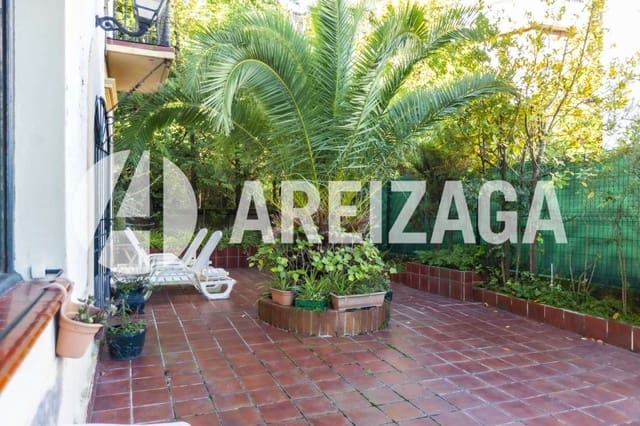 13 bedroom Villa for sale in Donostia-San Sebastián - € 5,000,000 (Ref: 8811947)