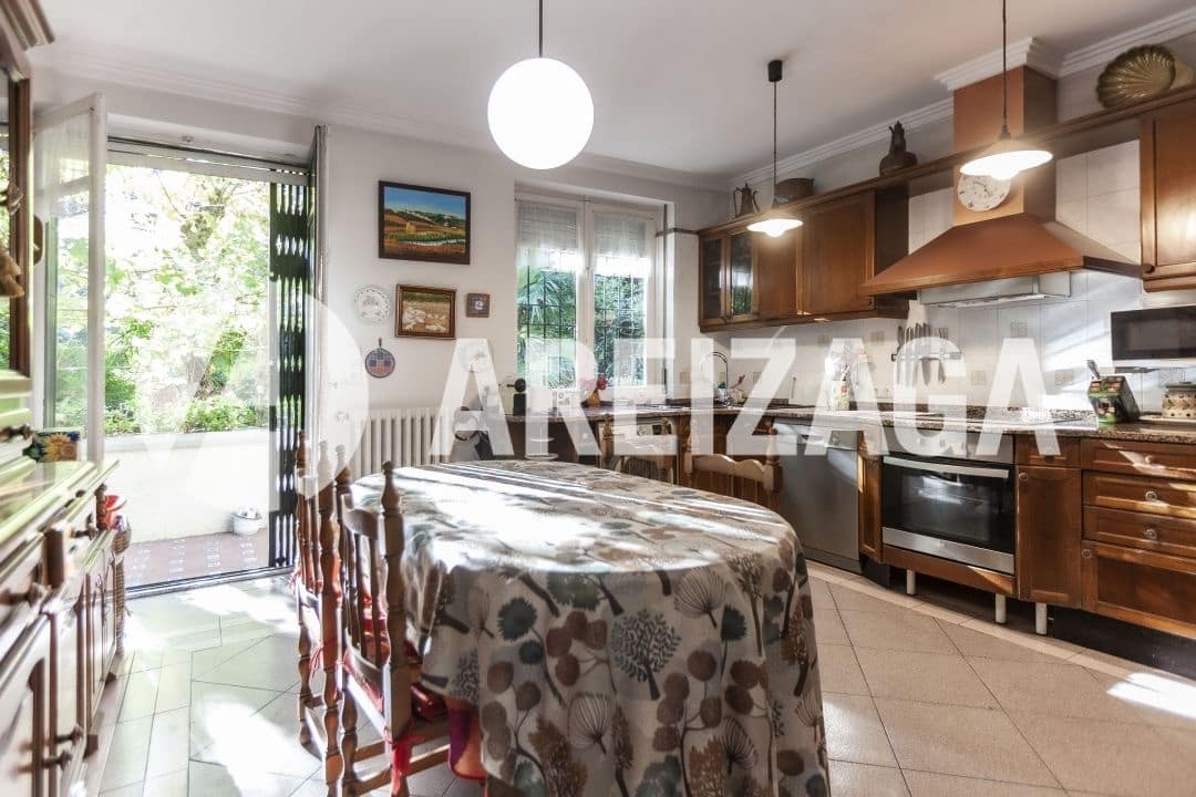 13 soveværelse Villa til salg i Donostia-San Sebastian - € 5.000.000 (Ref: 8811947)
