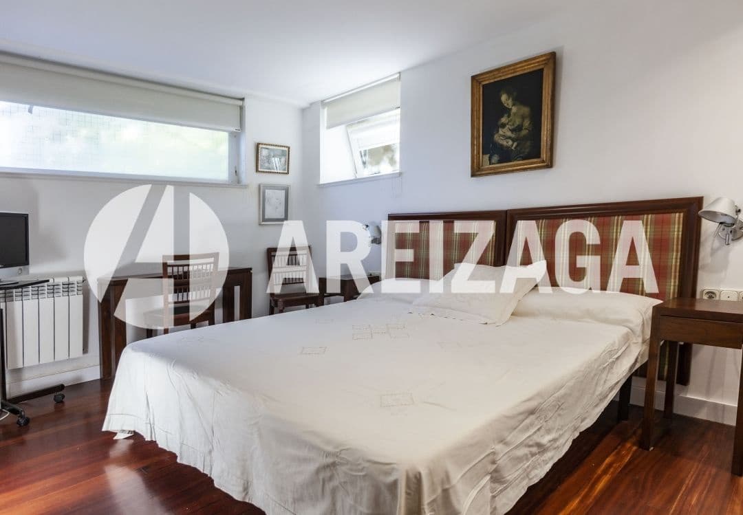 13 soveværelse Villa til salg i Donostia-San Sebastian - € 5.000.000 (Ref: 8811947)
