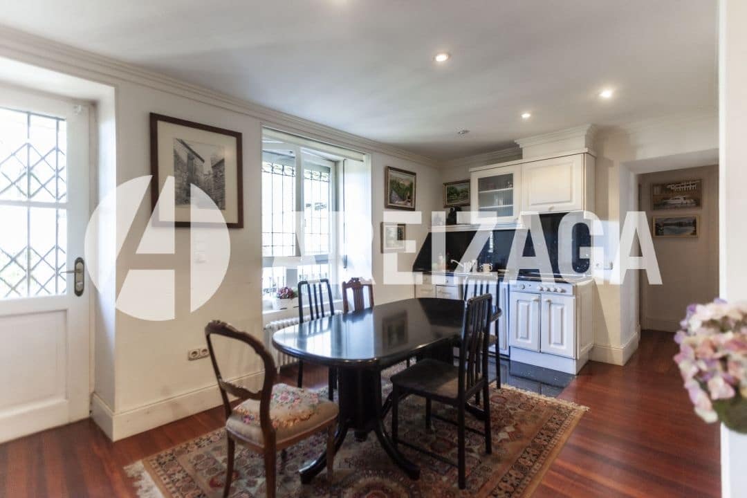 13 soveværelse Villa til salg i Donostia-San Sebastian - € 5.000.000 (Ref: 8811947)