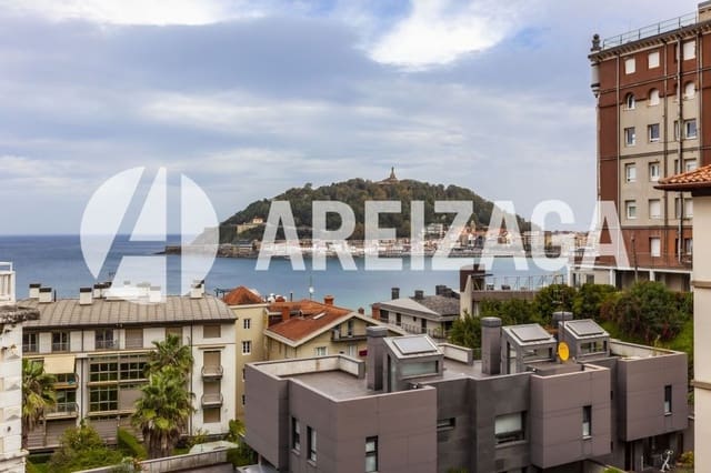 13 bedroom Villa for sale in Donostia-San Sebastián - € 5,000,000 (Ref: 8811947)