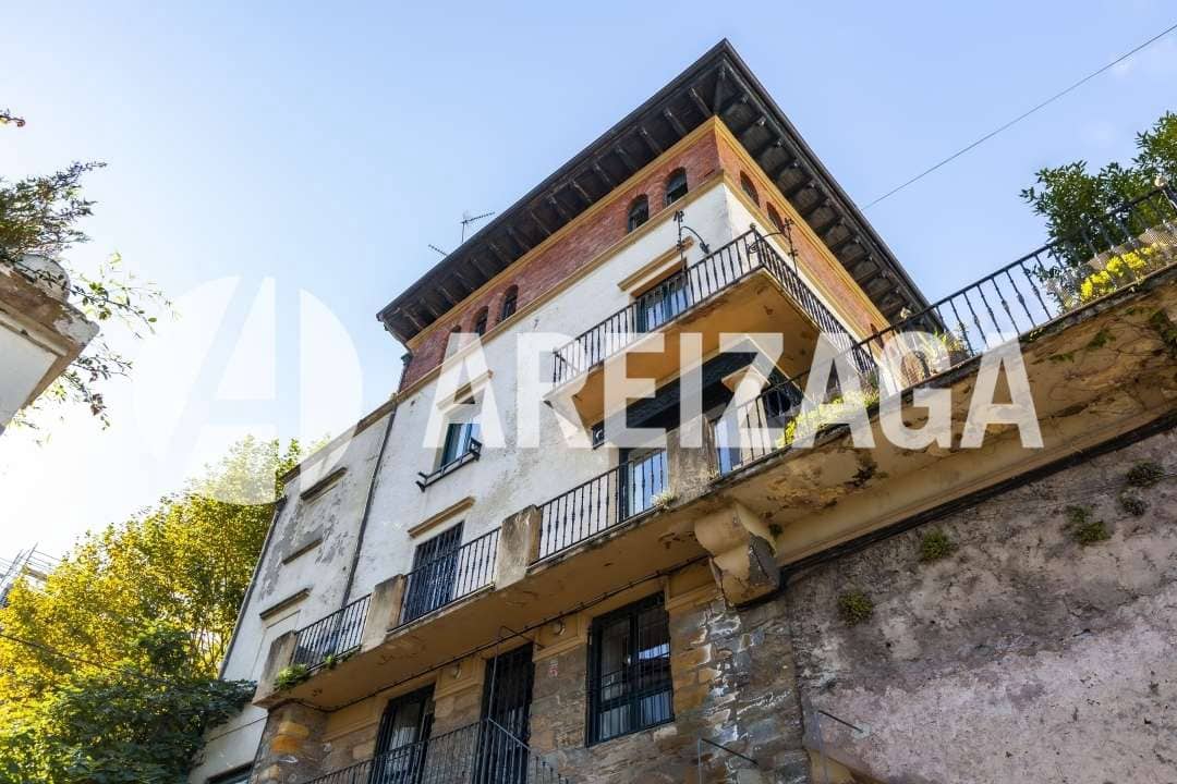 13 soveværelse Villa til salg i Donostia-San Sebastian - € 5.000.000 (Ref: 8811947)