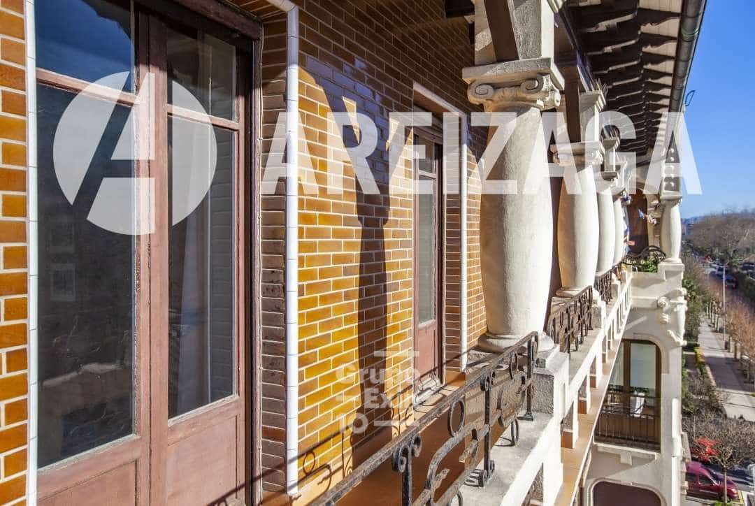 4 soveværelse Lejlighed til salg i Donostia-San Sebastian - € 895.000 (Ref: 8813526)