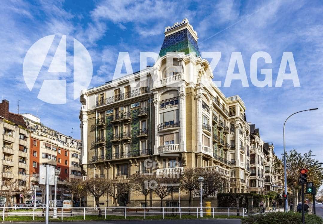 4 soveværelse Lejlighed til salg i Donostia-San Sebastian - € 895.000 (Ref: 8813526)