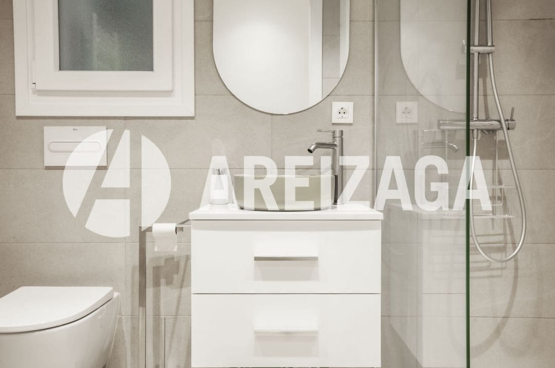 3 soveværelse Lejlighed til salg i Donostia-San Sebastian - € 720.000 (Ref: 8868653)