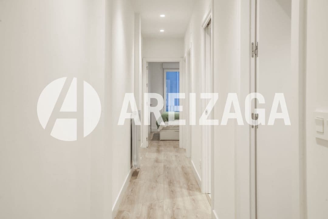 3 soveværelse Lejlighed til salg i Donostia-San Sebastian - € 720.000 (Ref: 8868653)