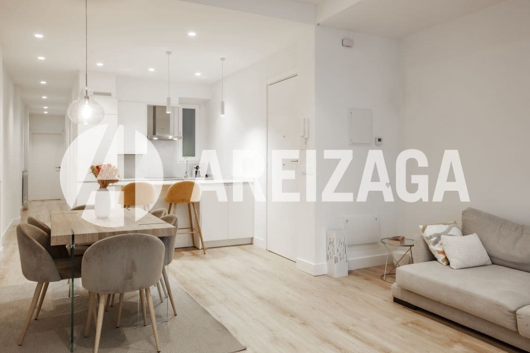 3 soveværelse Lejlighed til salg i Donostia-San Sebastian - € 720.000 (Ref: 8868653)