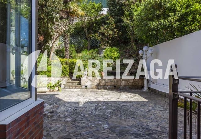 2 makuuhuone Asunto myytävänä paikassa Donostia-San Sebastián - 829 000 € (Ref: 8933513)