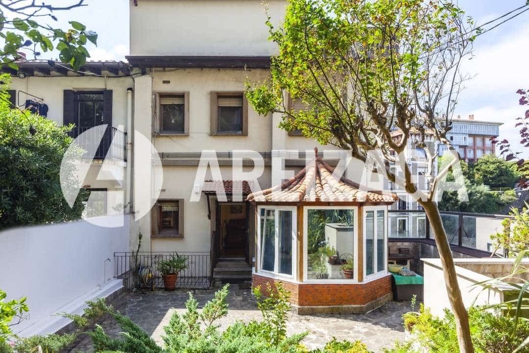 2 soveværelse Lejlighed til salg i Donostia-San Sebastian - € 829.000 (Ref: 8933513)