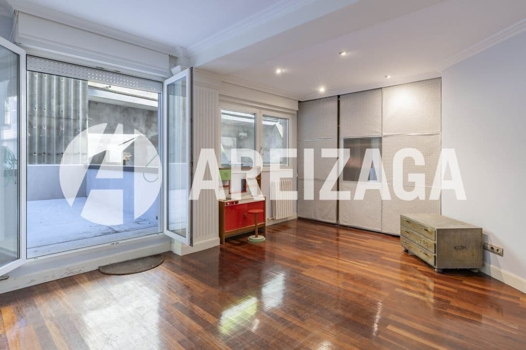 3 soveværelse Lejlighed til salg i Donostia-San Sebastian - € 1.550.000 (Ref: 8969567)