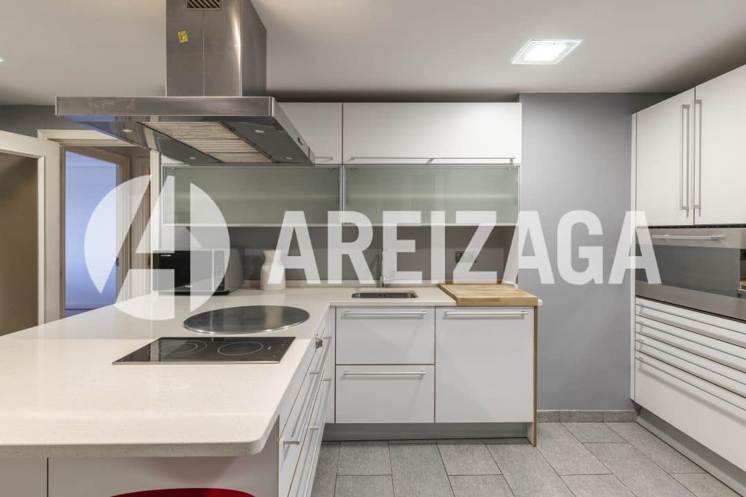 3 soveværelse Lejlighed til salg i Donostia-San Sebastian - € 1.550.000 (Ref: 8969567)