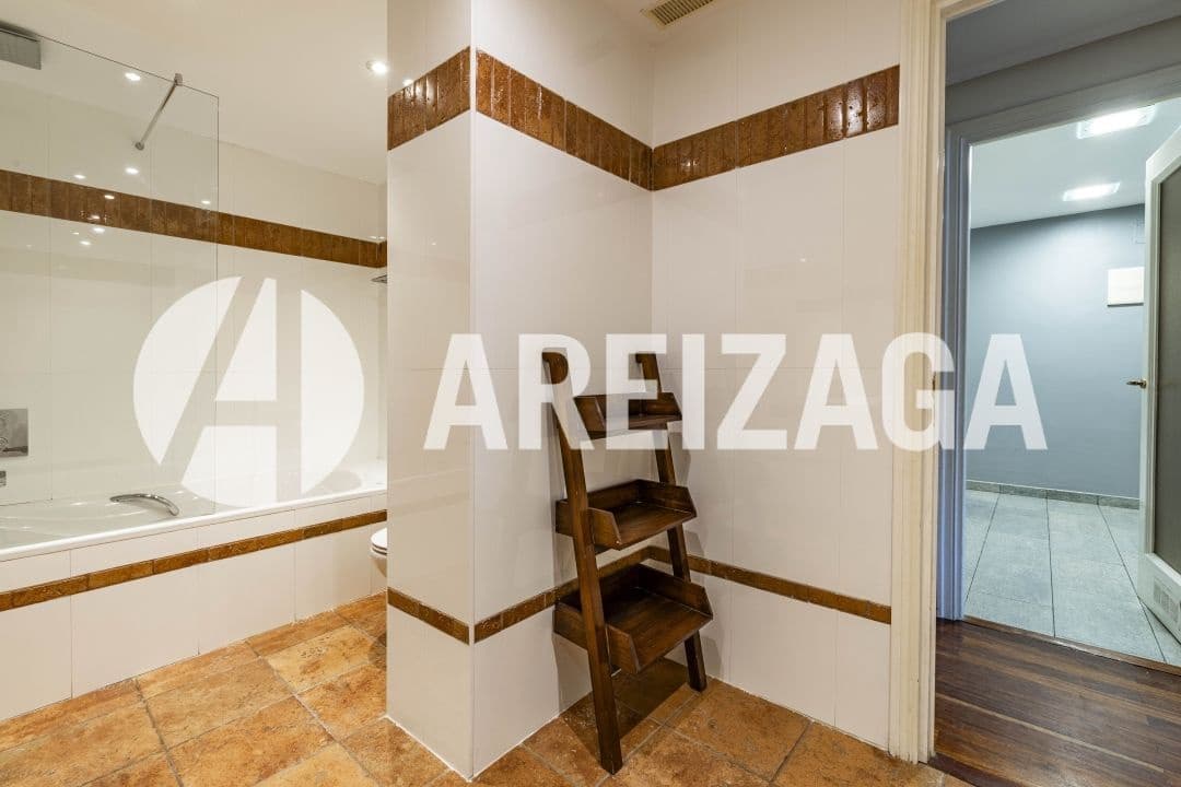 3 soveværelse Lejlighed til salg i Donostia-San Sebastian - € 1.550.000 (Ref: 8969567)