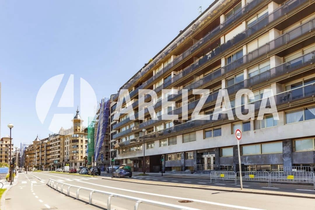 3 soveværelse Lejlighed til salg i Donostia-San Sebastian - € 1.550.000 (Ref: 8969567)