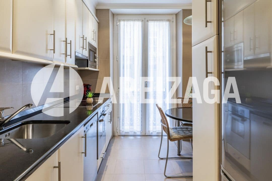 2 soveværelse Lejlighed til salg i Donostia-San Sebastian - € 795.000 (Ref: 9006088)