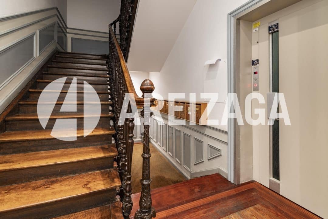 2 soveværelse Lejlighed til salg i Donostia-San Sebastian - € 795.000 (Ref: 9006088)