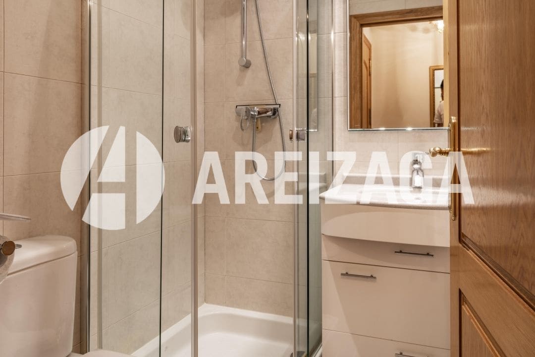 2 soveværelse Lejlighed til salg i Donostia-San Sebastian - € 795.000 (Ref: 9006088)