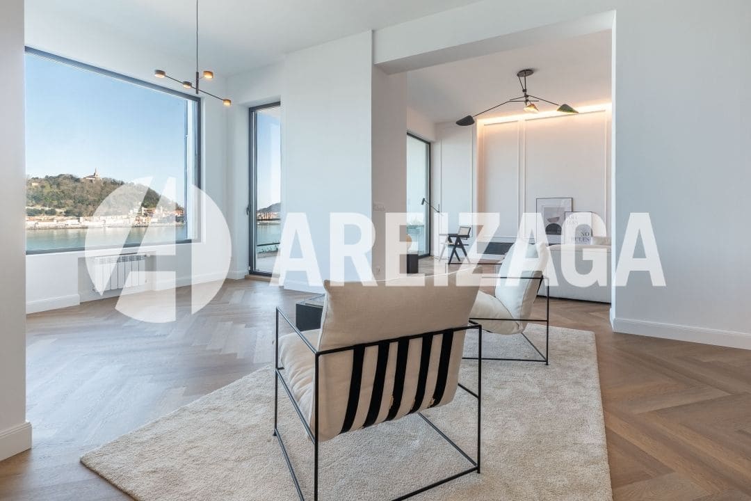 4 soveværelse Lejlighed til salg i Donostia-San Sebastian - € 3.590.000 (Ref: 9009575)
