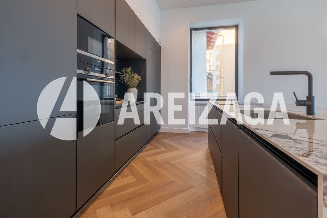 4 soveværelse Lejlighed til salg i Donostia-San Sebastian - € 3.590.000 (Ref: 9009575)