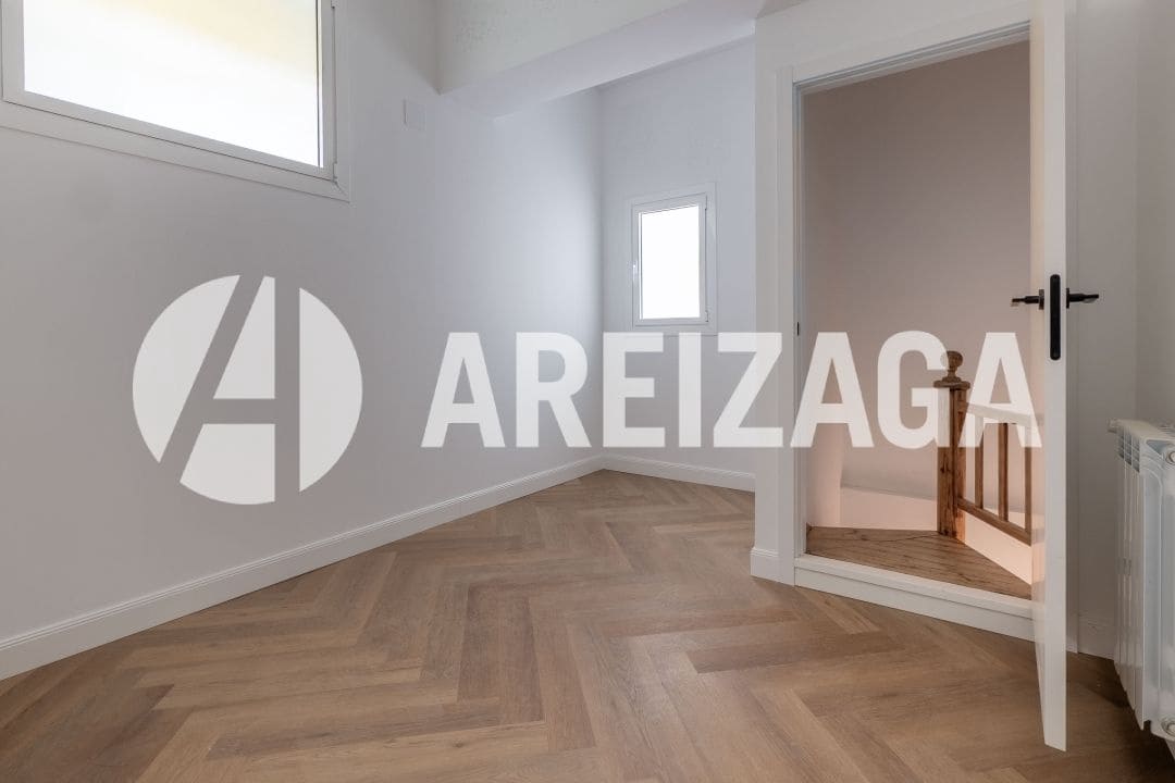4 soveværelse Lejlighed til salg i Donostia-San Sebastian - € 3.590.000 (Ref: 9009575)