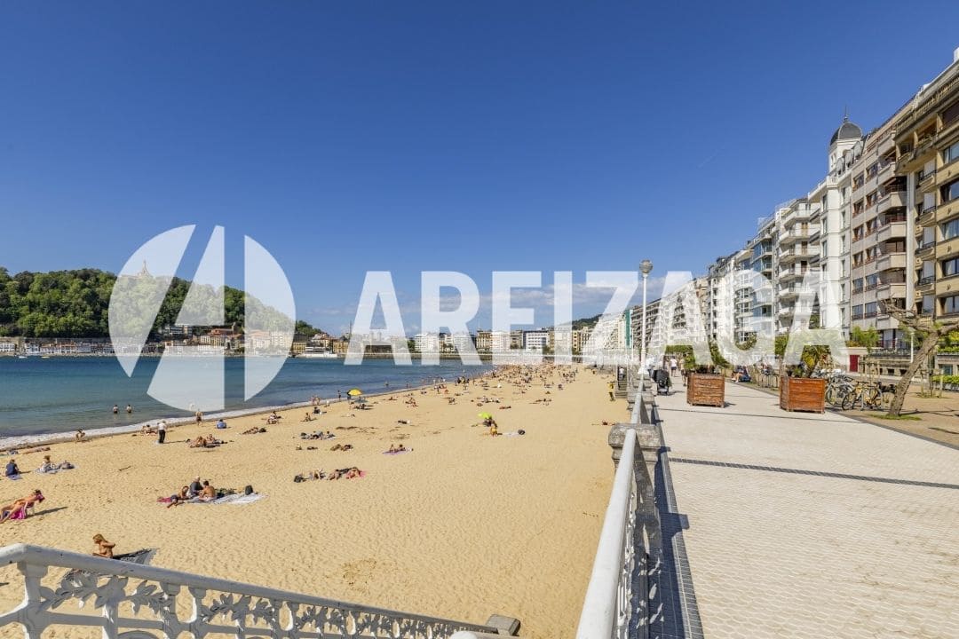 5 soveværelse Lejlighed til salg i Donostia-San Sebastian - € 3.000.000 (Ref: 9028433)