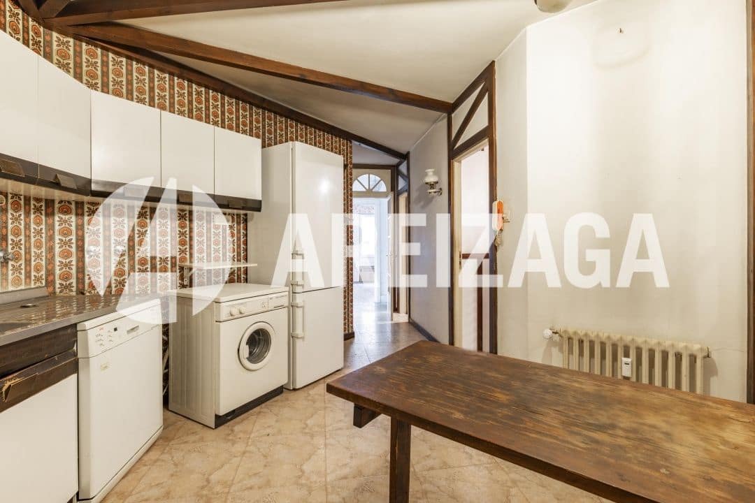 6 soveværelse Lejlighed til salg i Donostia-San Sebastian - € 2.375.000 (Ref: 9035637)
