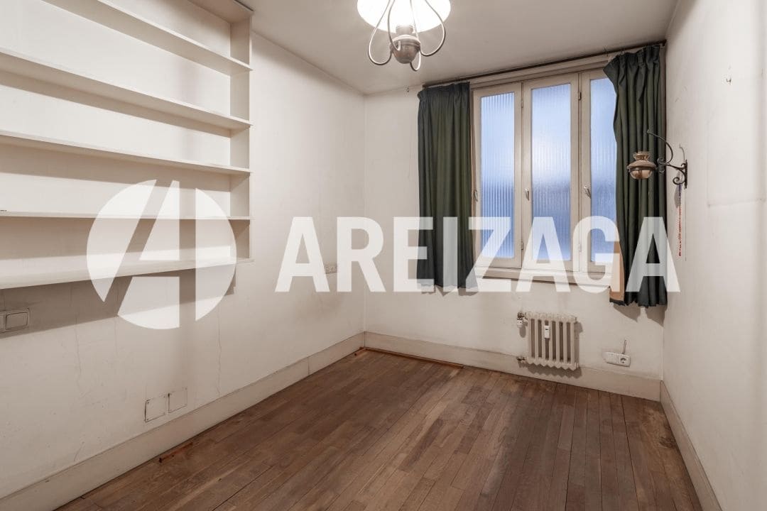 6 soveværelse Lejlighed til salg i Donostia-San Sebastian - € 2.375.000 (Ref: 9035637)