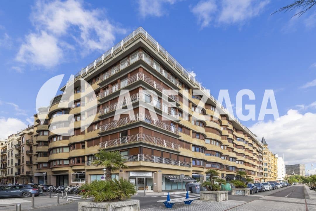 6 soveværelse Lejlighed til salg i Donostia-San Sebastian - € 2.375.000 (Ref: 9035637)