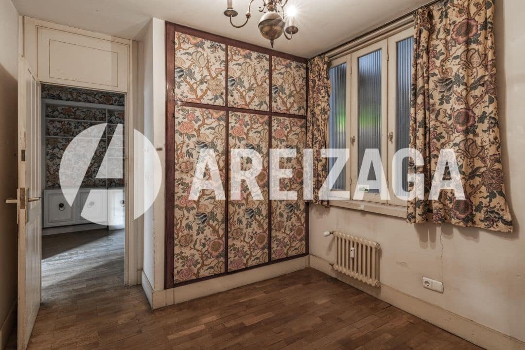 6 soveværelse Lejlighed til salg i Donostia-San Sebastian - € 2.375.000 (Ref: 9035637)