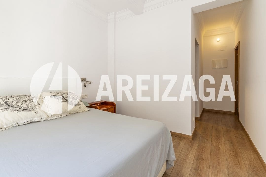 4 soveværelse Lejlighed til salg i Donostia-San Sebastian - € 985.000 (Ref: 9036078)