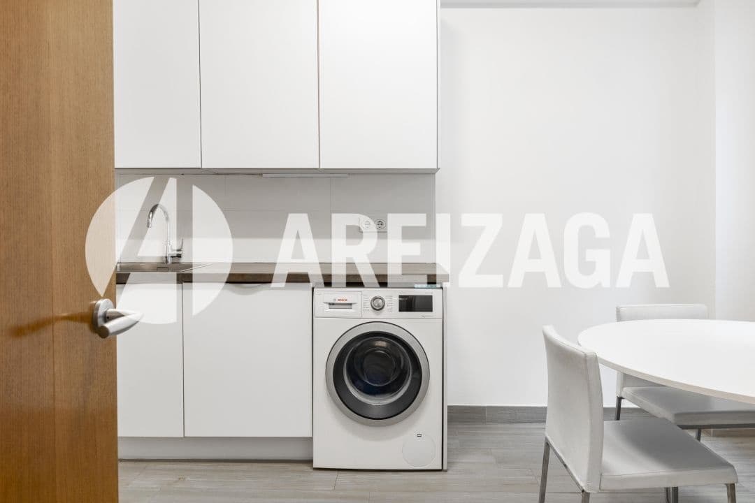 4 soveværelse Lejlighed til salg i Donostia-San Sebastian - € 985.000 (Ref: 9036078)