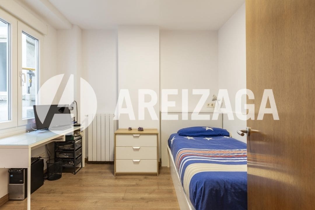 4 soveværelse Lejlighed til salg i Donostia-San Sebastian - € 985.000 (Ref: 9036078)