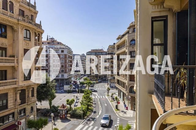 4 sypialnia Mieszkanie na sprzedaż w Donostia-San Sebastián - 985 000 € (Ref: 9036078)