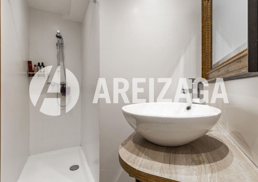 4 soveværelse Lejlighed til salg i Donostia-San Sebastian - € 985.000 (Ref: 9036078)