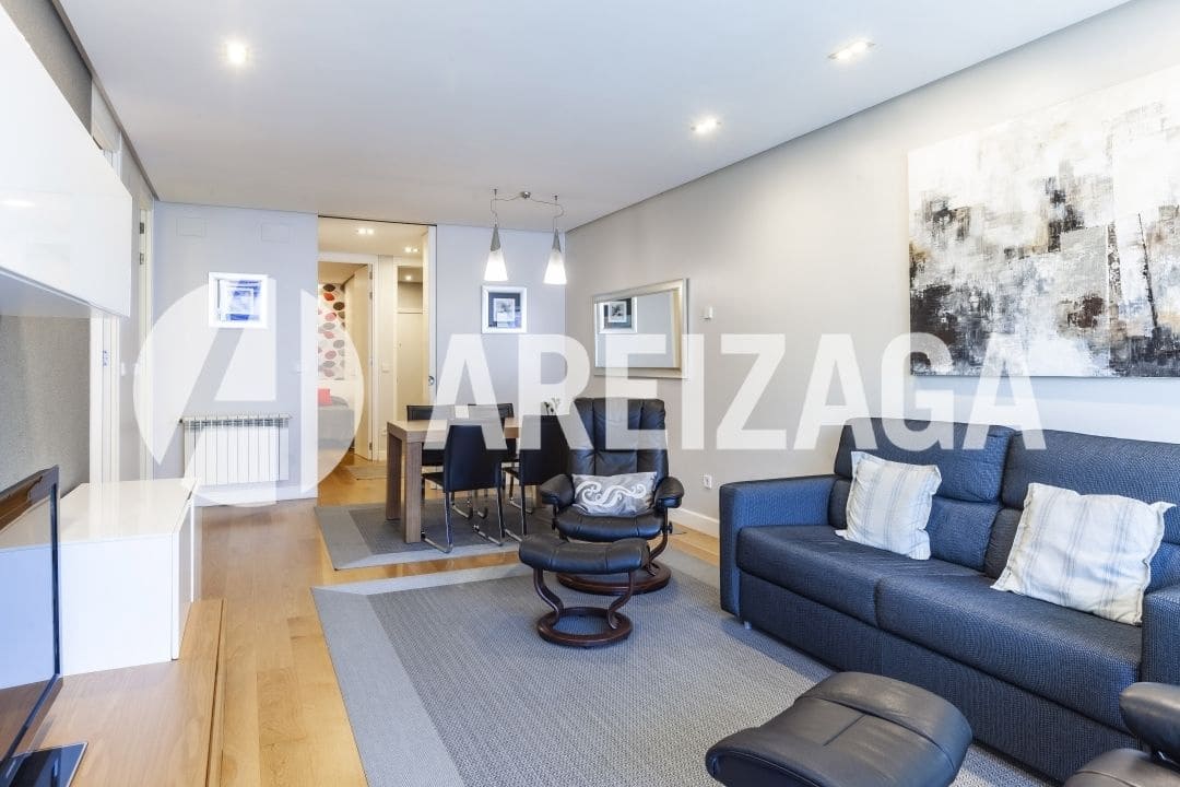 2 soverom Leilighet til salgs i Donostia-San Sebastian - € 890 000 (Ref: 9104104)