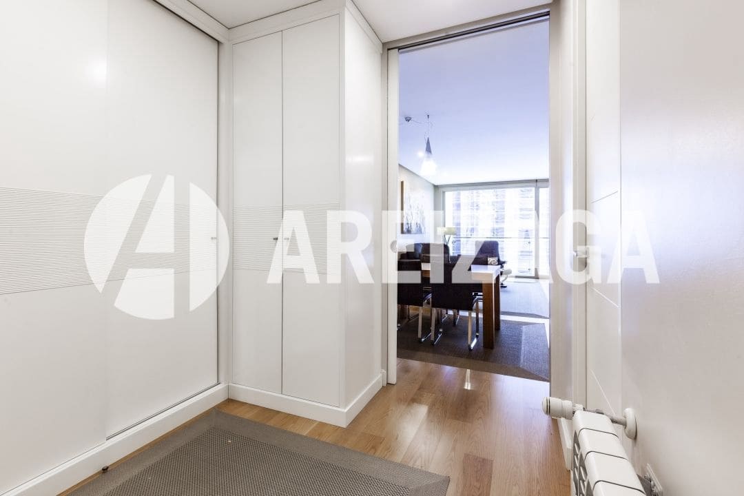 2 soverom Leilighet til salgs i Donostia-San Sebastian - € 890 000 (Ref: 9104104)