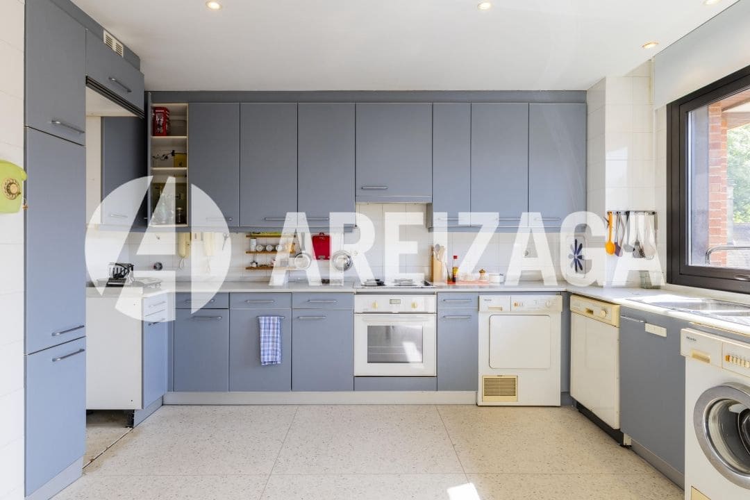 3 soveværelse Lejlighed til salg i Donostia-San Sebastian med swimmingpool - € 3.400.000 (Ref: 9105828)