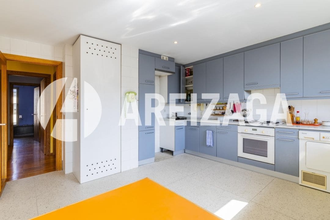 3 soveværelse Lejlighed til salg i Donostia-San Sebastian med swimmingpool - € 3.400.000 (Ref: 9105828)