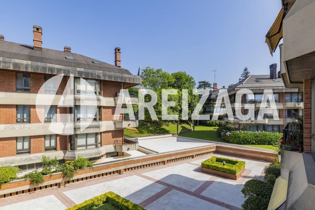 3 soveværelse Lejlighed til salg i Donostia-San Sebastian med swimmingpool - € 3.400.000 (Ref: 9105828)